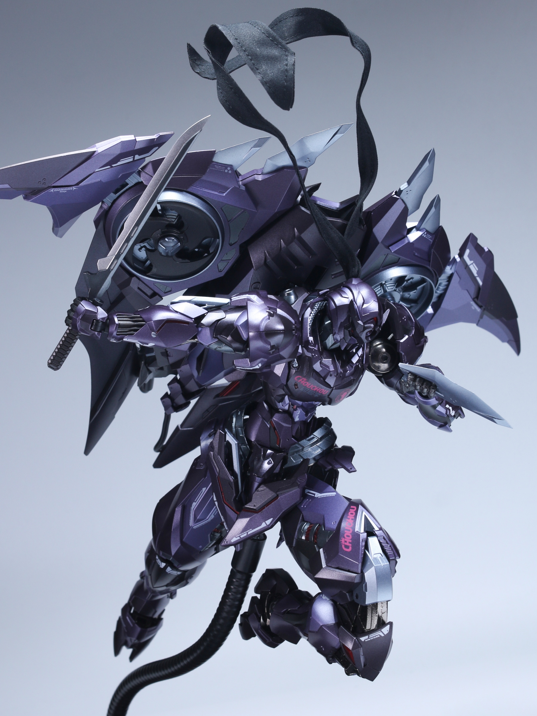 Zen of Collectible CD-07J Mecha | Explore Unique Designs | Bombusbee