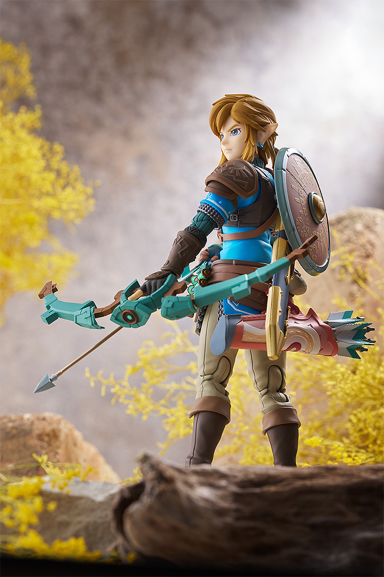 GSC Figma The Legend of Zelda Link DX Edition - Bombusbee