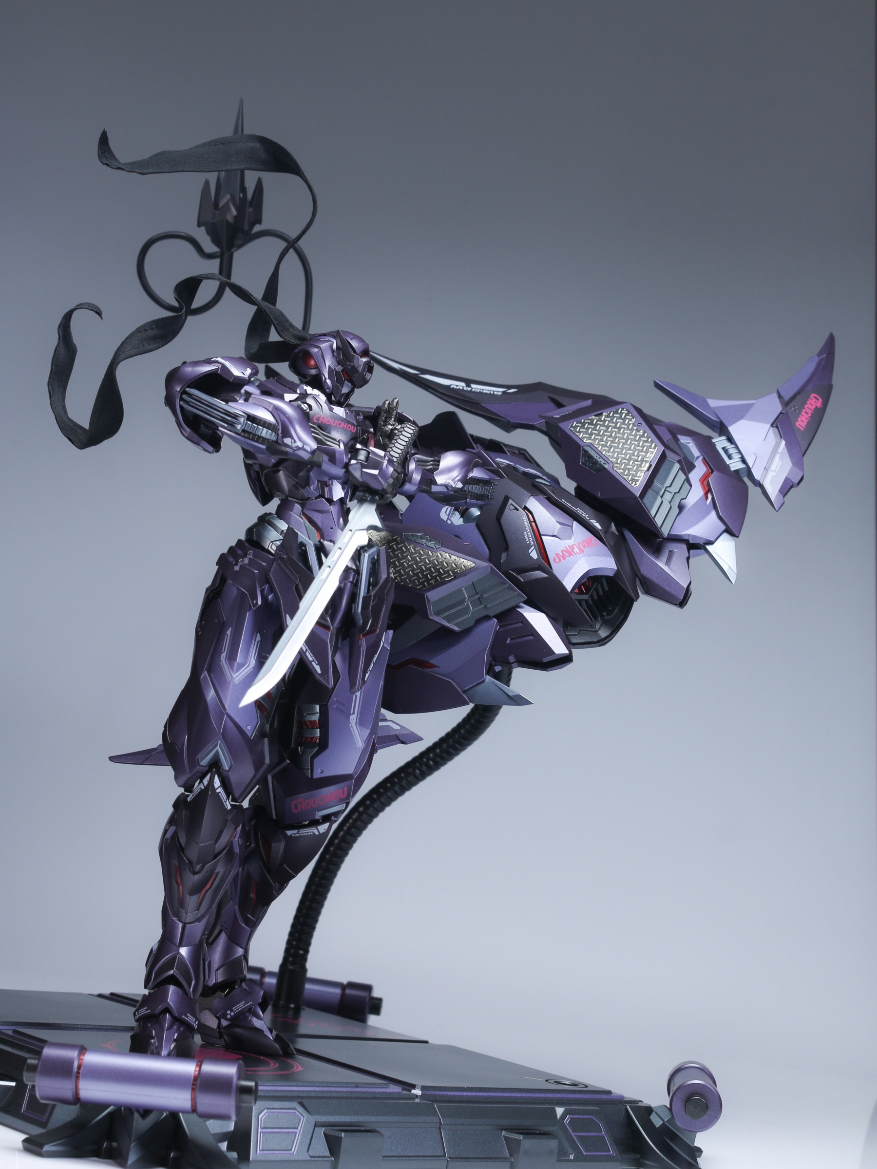 Zen of Collectible CD-07J Mecha | Explore Unique Designs | Bombusbee